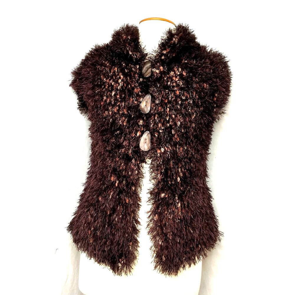 Vintage Cubix Womens Vest SZ M Brown Knitted Fuzzy Mother of Pearl look Buttons